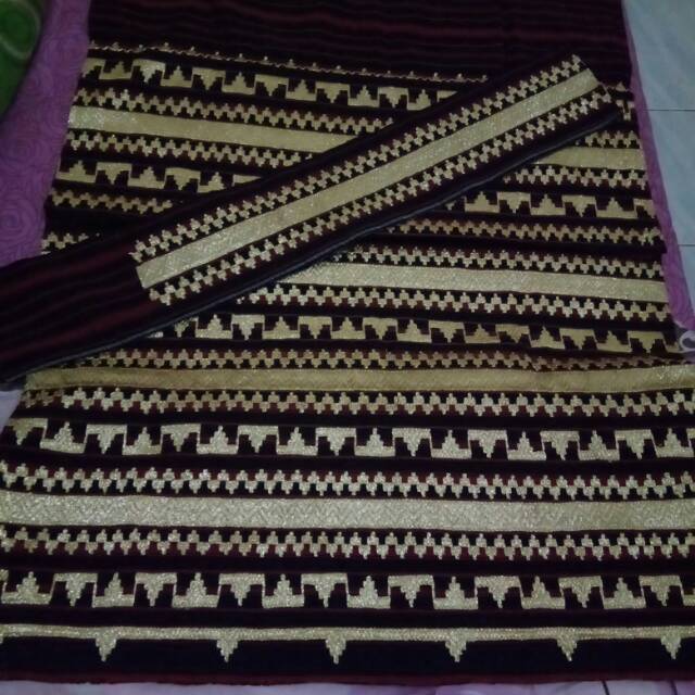 Sarung tapis lampung murah