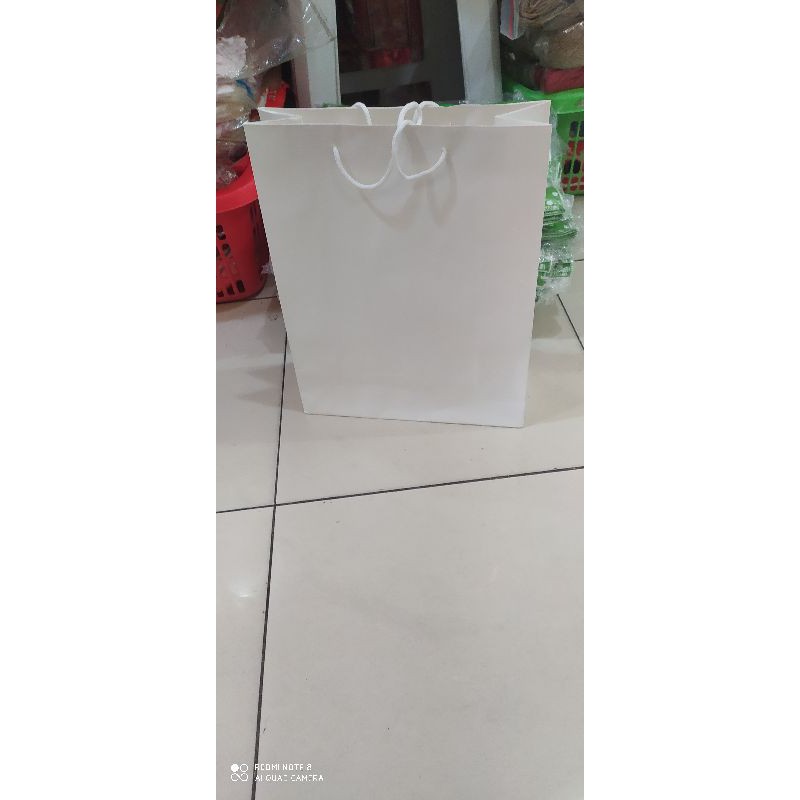 

paper bag polio putih terlaris dan murah isi 12pcs