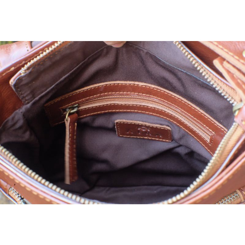 Tas Selempang Dan Bahu Pria Sling Bag Dimas Kulit Sapi Asli Bahan Pull Up Leather Terbaru Kain Katun Drill Tali Panjang Adjustable Kekinian Original