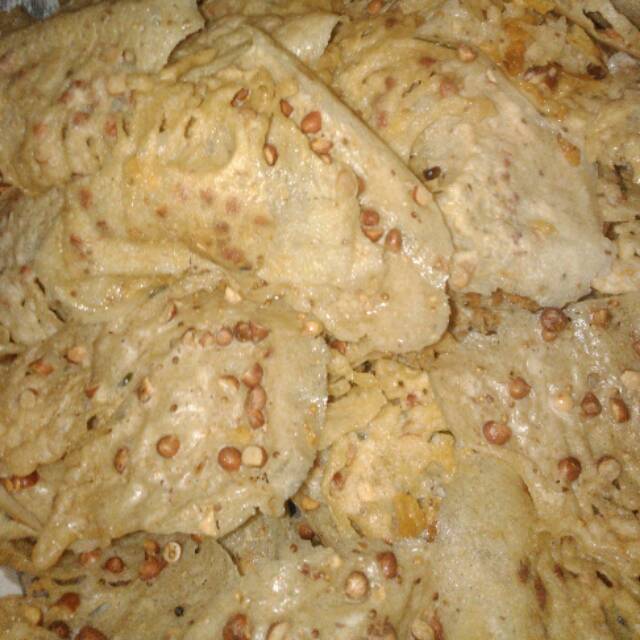 

Peyek kacang tanah,rebon,teri tawar sama kedelai