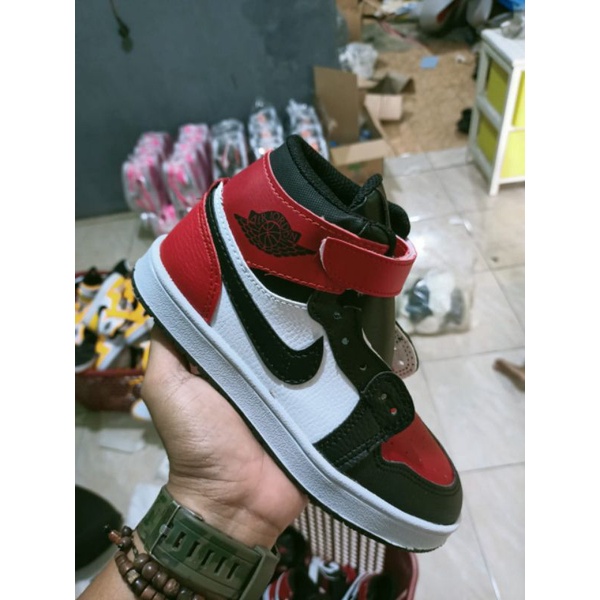 sepatu anak air jordan