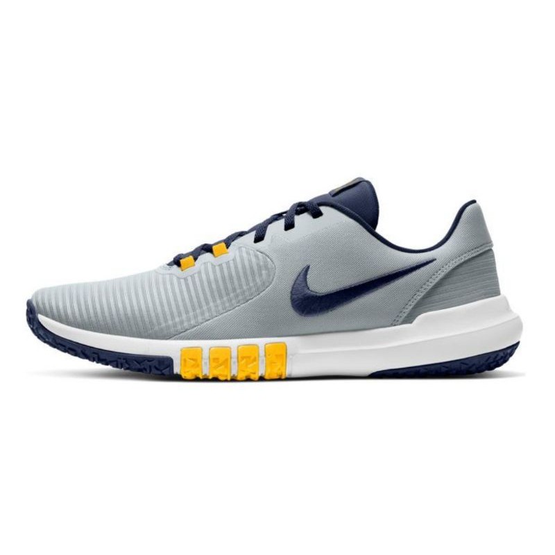 nike train flex control 4 trainers