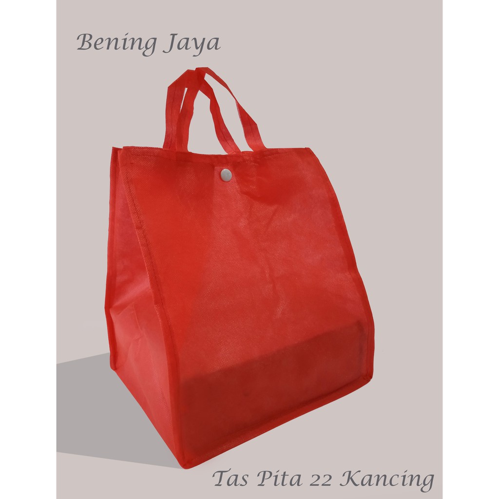 

Tas Hajatan Goodie Bag Pita Kotak 22 Polos Kancing
