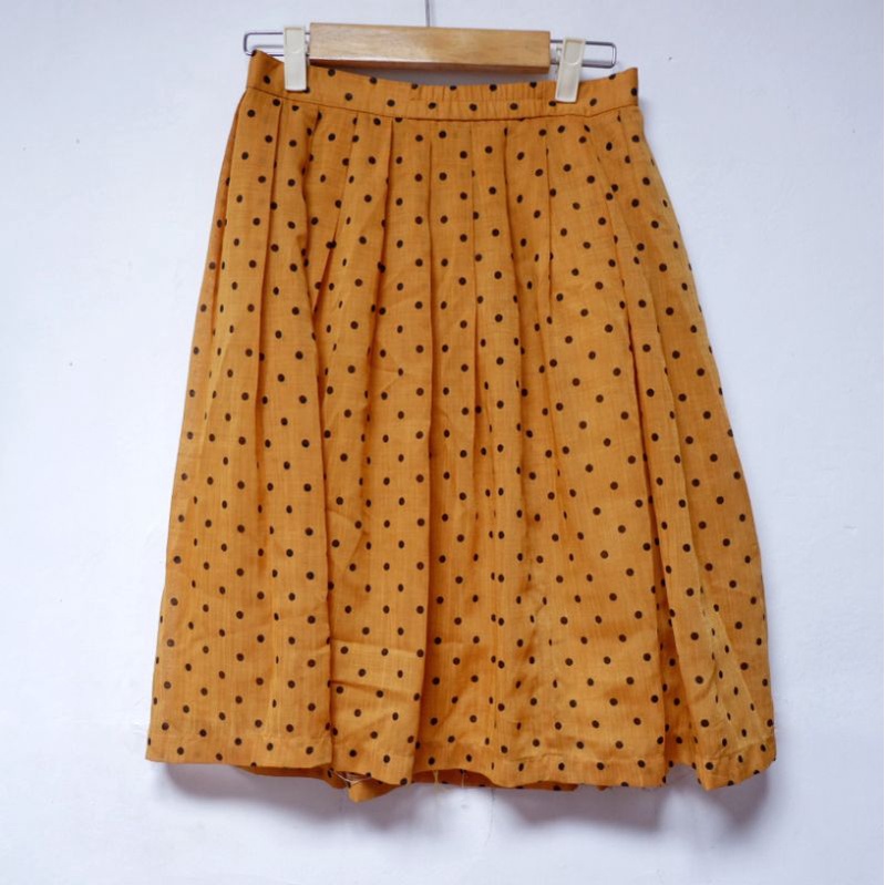 polkadot midi skirt