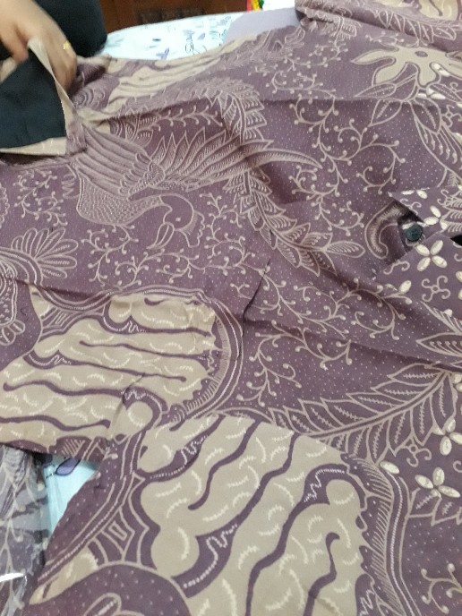 Kemeja Batik Warna Ungu Batik Pria Lengan Panjang/pendek Bahan Katun Batik Full Furing Kencono Ungu