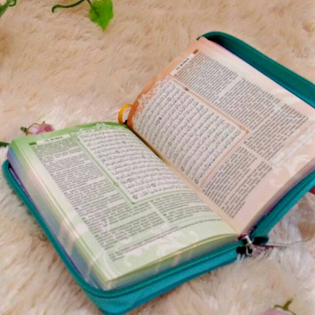 Al Quran Pelangi - Yasmina