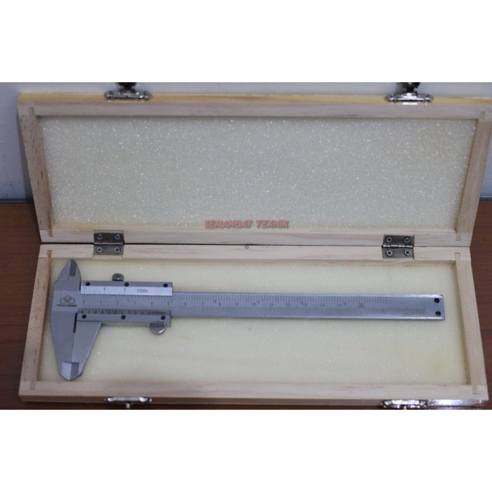

Sketmat Vernier Caliper Jangka Sorong Sigmat Triangle Brand 6" 0-150Mm