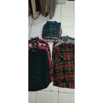 PAKET BORONGAN FLANEL 12PCS UNIQLO + 3PCS BASIC