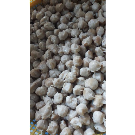 

frozen food / baso daging sapi mini / isi 20 pcs (free bumbu kuah)