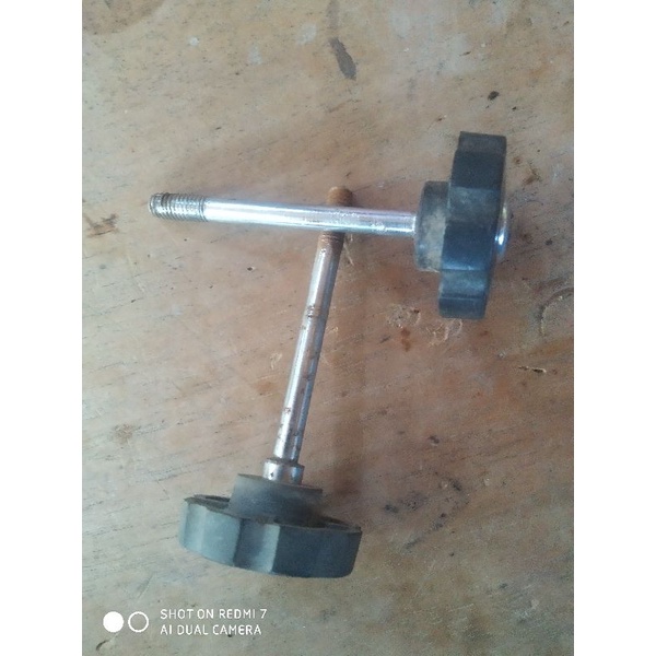 baut body belakang Yamaha v75 / baut body belakang Yamaha v80