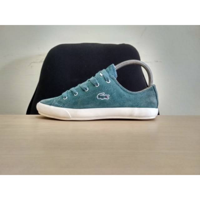 Sepatu bekas second Lacoste fairburn