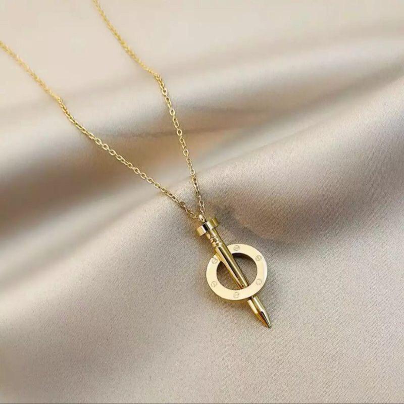 Kalung  PakuTitanium Asli Wanita Anti Karat Emas 18k Berlian M Aksesoris Wanita Ati Karat Dan Luntur