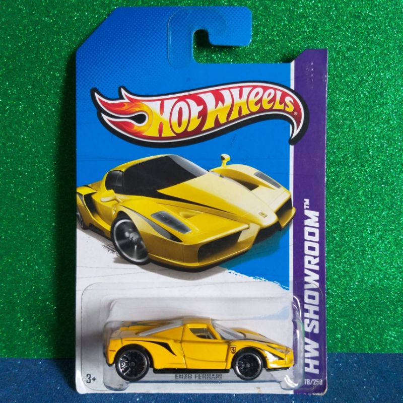 Hot Wheels - Enzo Ferrari - 2013 HW Showroom - kuning yellow