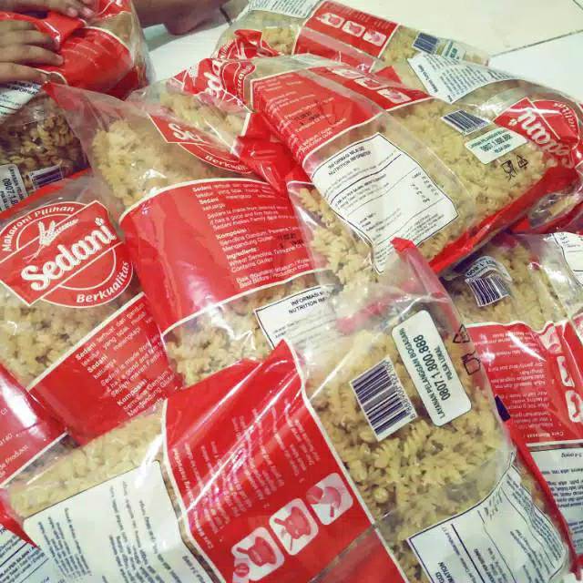 

MAKARONI SPIRAL / MAKARONI ULIR MENTAH 1 KG
