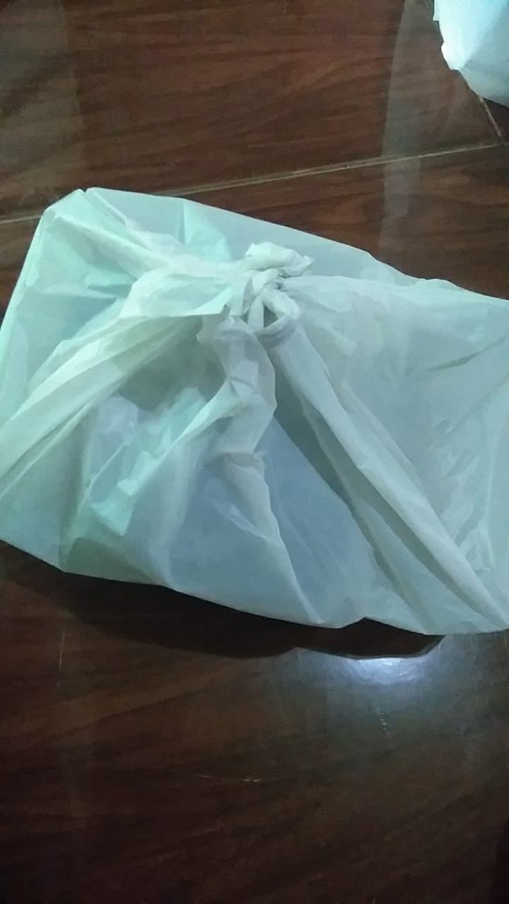 Sprei Motif Emon Pouch