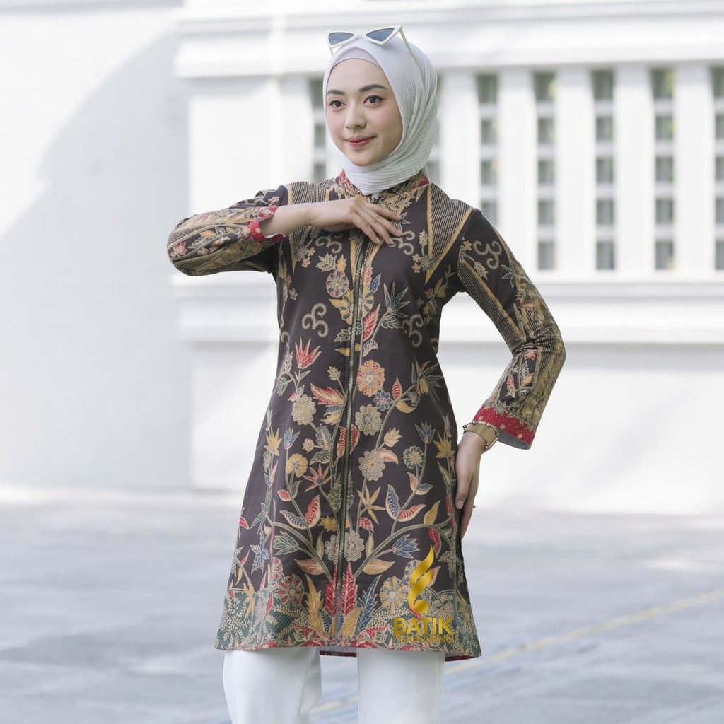 Atasan Tradisional Batik Prabuseno Original Motif AYU ANDIRA Tunik Batik Wanita Lengan Panjang Model kekinian stylish dan elegan cocok buat kerja ngantor dan kondangan.