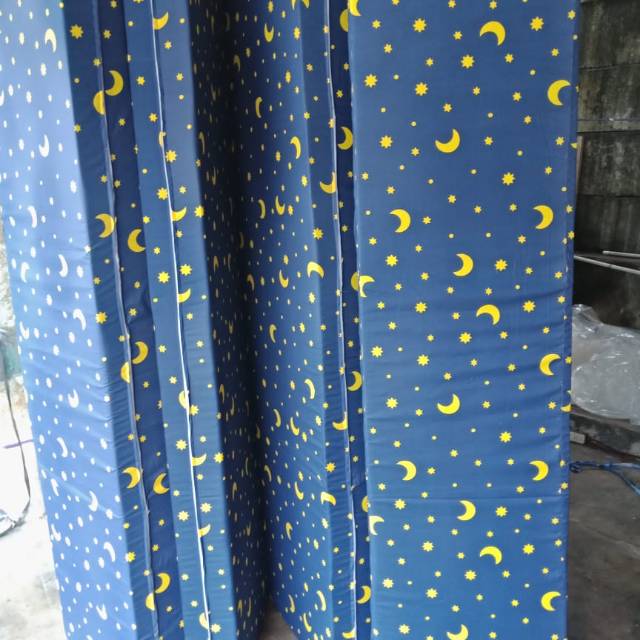 Inoac Kasur Busa Lipat Empat no 1 Size 200x180x10 cm