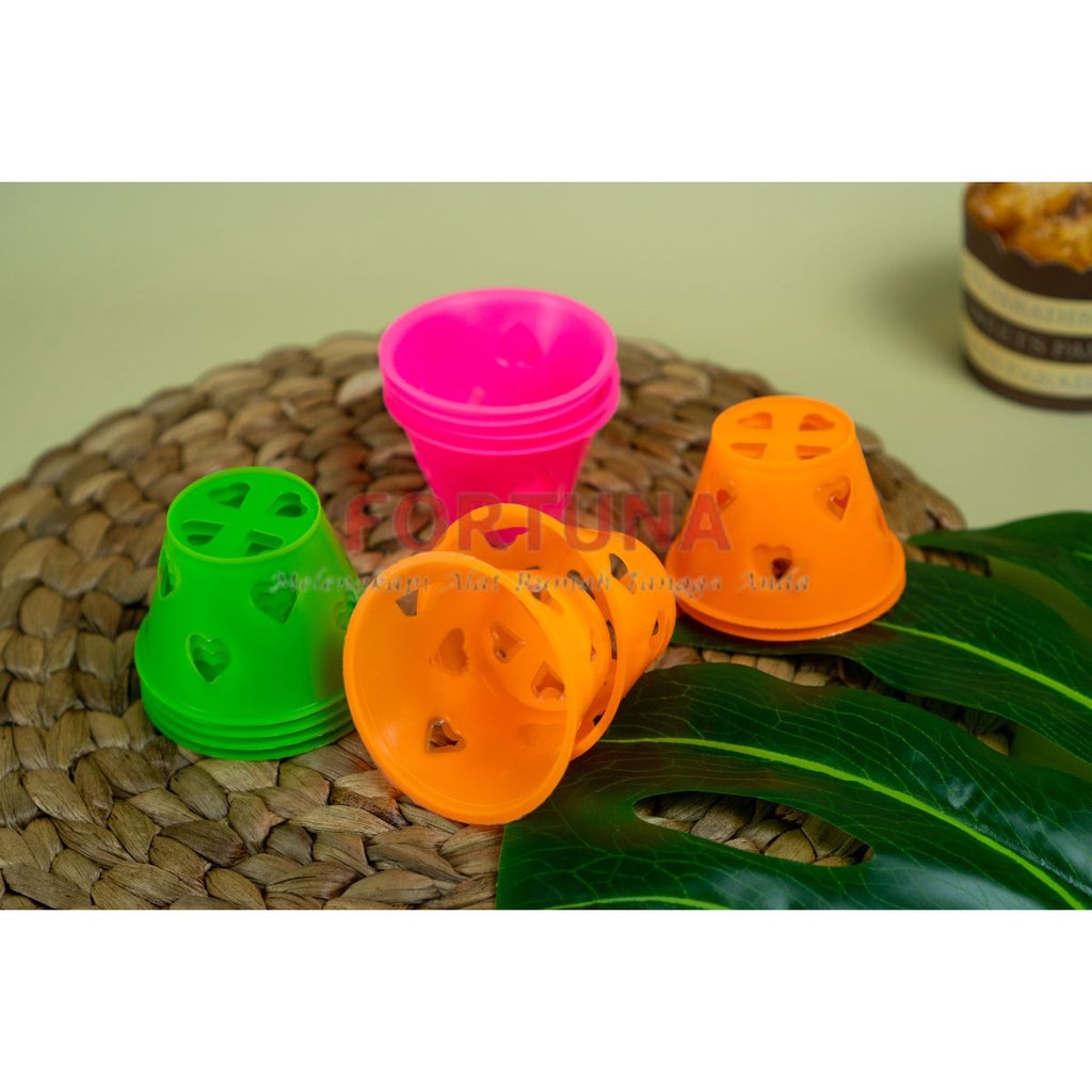 Cetakan bolu kukus tinggi pelangi