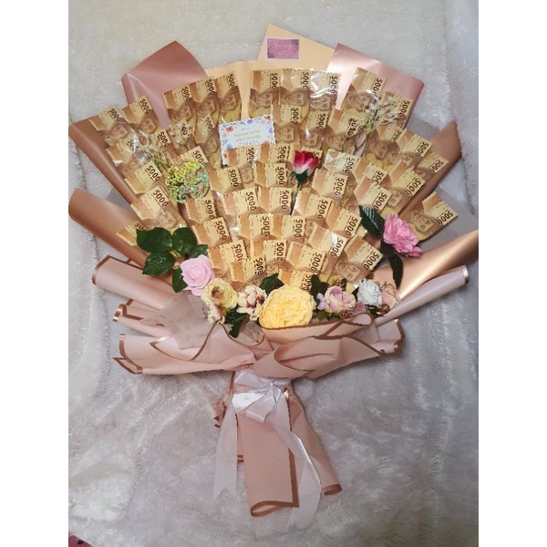 

money bouquet/ buket uang asli ( Harga Full jasa+kebutuhan uang sesuai Gambar)