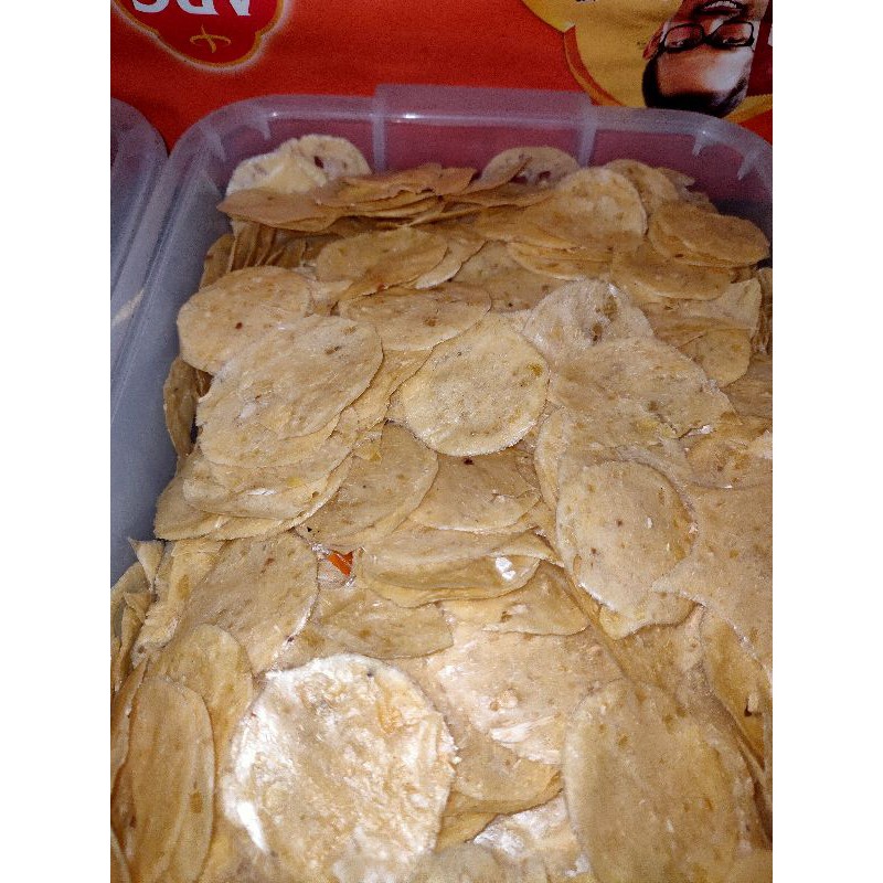 

Kerupuk Ceriping Singkong Mentah 1Kg