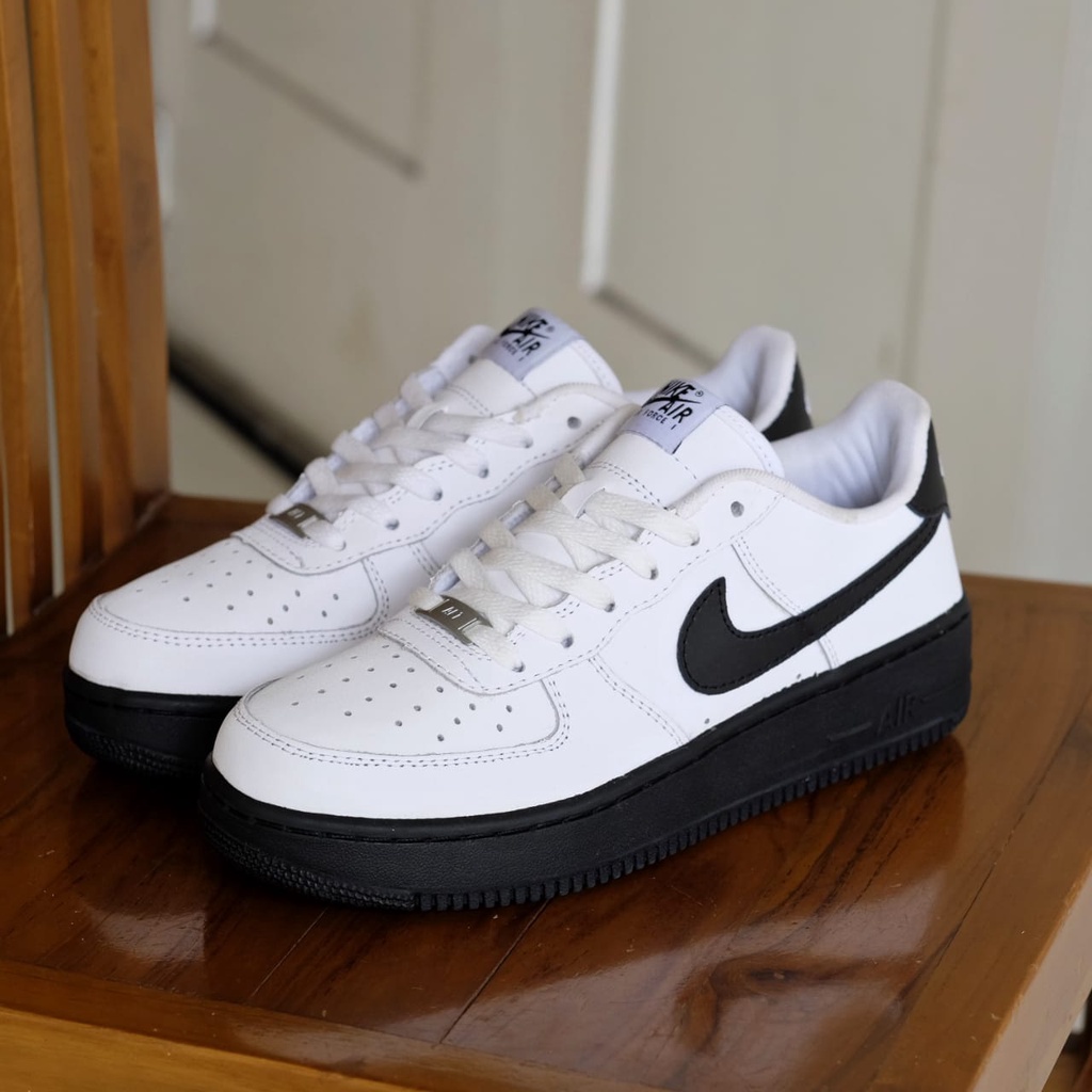 black womens af1