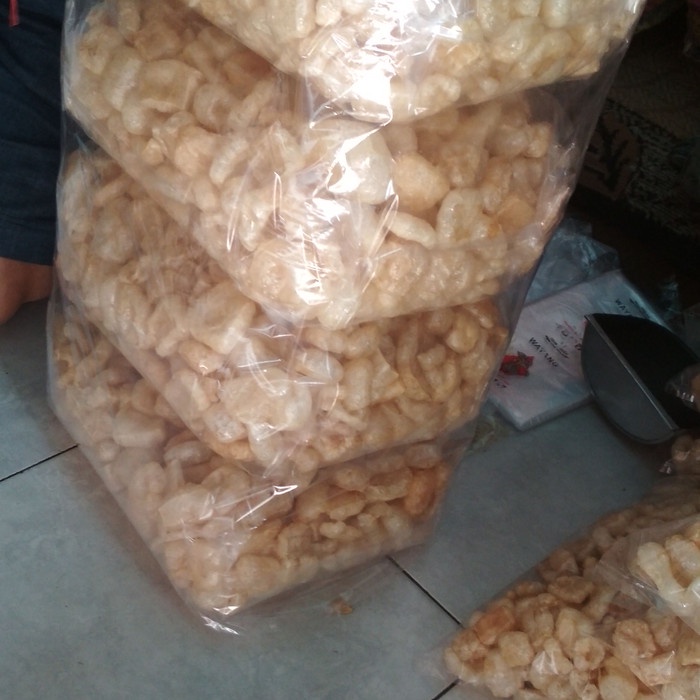 

MURAH kerupuk kulit rambak @500gram (khusus) sayur sambel goreng krecek