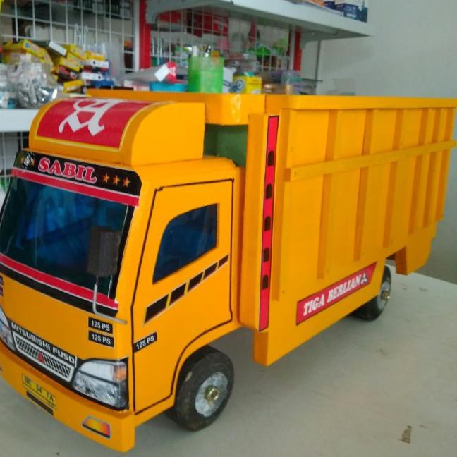Readystock Terlaris Mainan mobil truk kayu miniatur truck g mobilan + LAMPU 