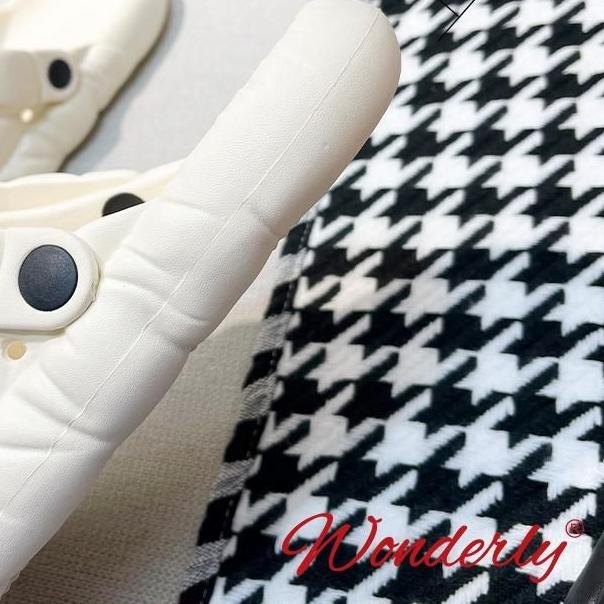 002-WL2 [WONDERLY] Sandal Crocs Wanita Jelly / Sendal Crocs Wanita Wonderly / Sandal Selop Crocs Rum