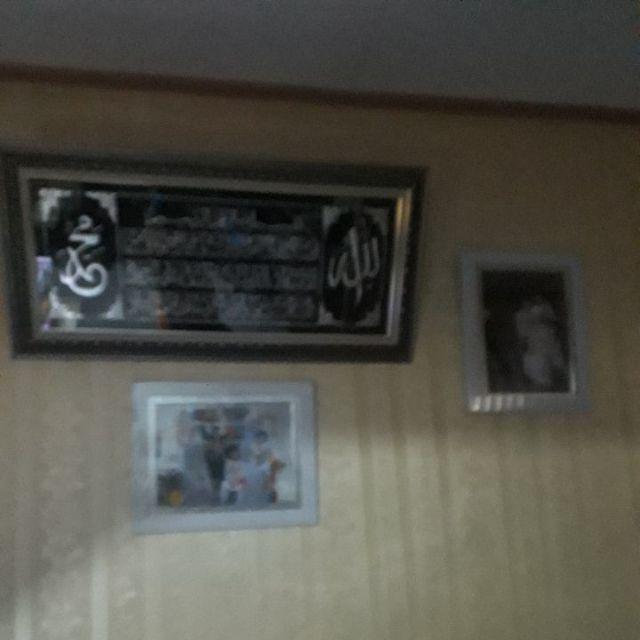 Wallpaper Dinding Bunga Embos Gold Elegant / Wallpaper Dinding Embossed Gold