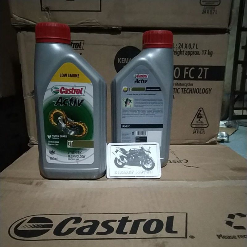 Castrol 2T Low Smoke 700ml. Kemasan Baru. Garansi 100% ORI.