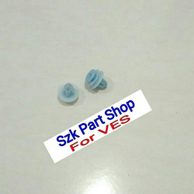 Kancing clip door trim pintu suzuki vitara escudo sidekick.