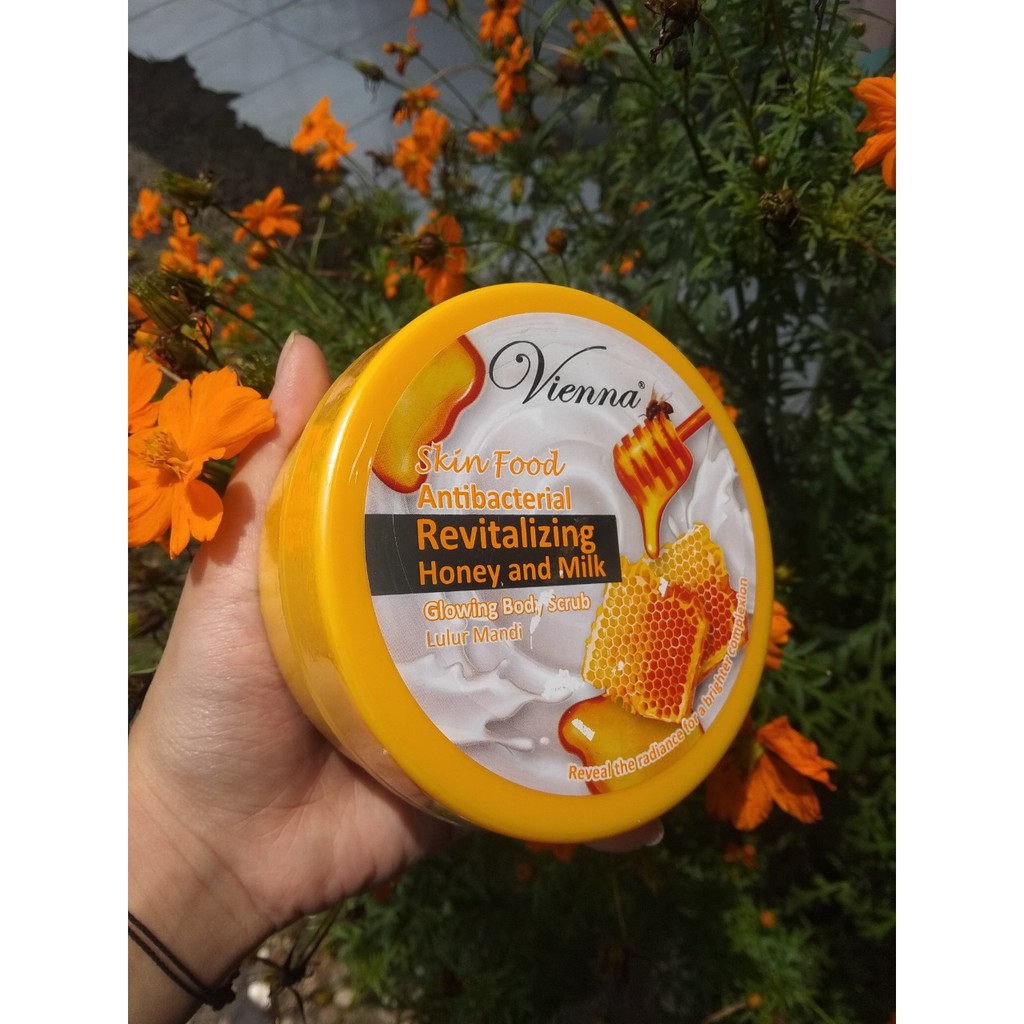 Vienna Skin Food Antibacterial Revitalizing Honey and Milk Glowing Body Scrub 250gr