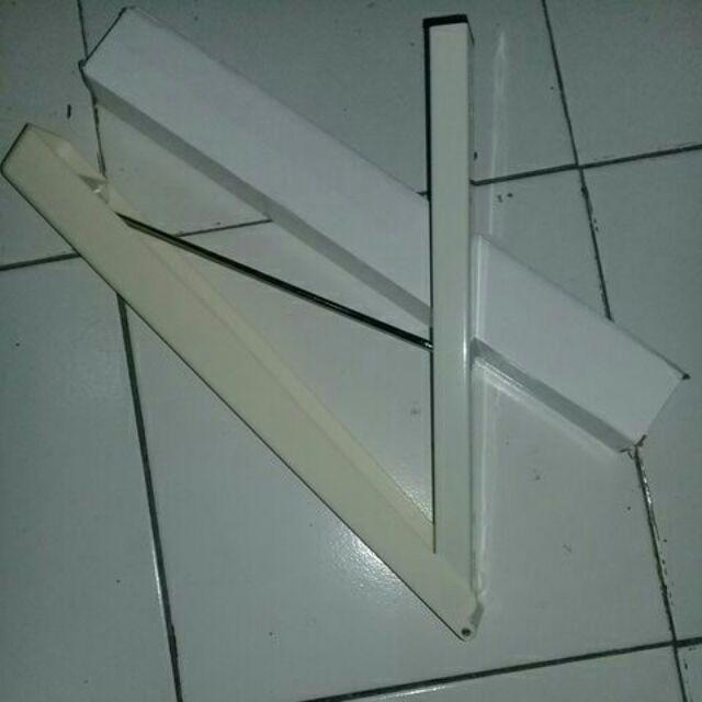 Gantungan Baju Indoor Dekorasi Rumah