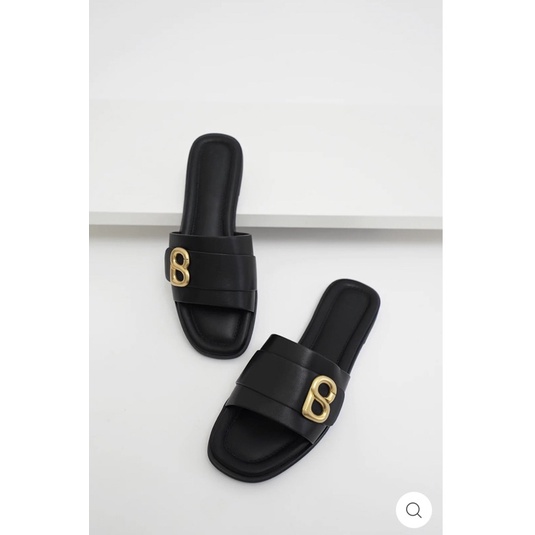 Sale 17an New Harga Under Tag Buttonscarves Fika Sandal Black and Brown size 38 dan 40