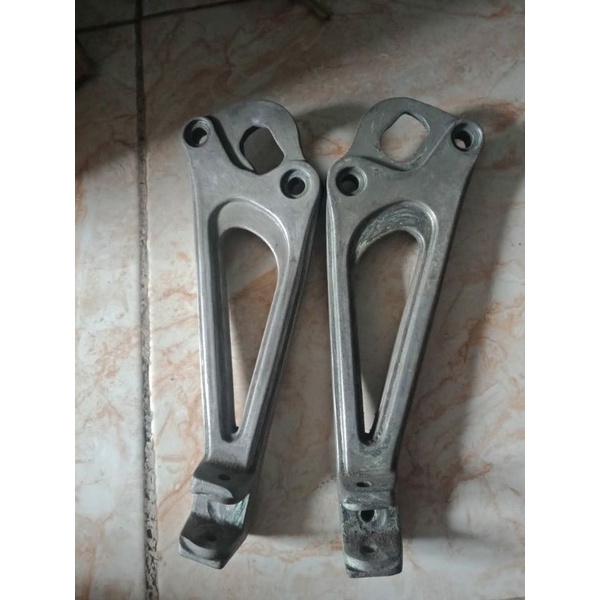 POSTEP PUSHTAPE BELAKANG KAWASAKI NINJA R ORIGINAL