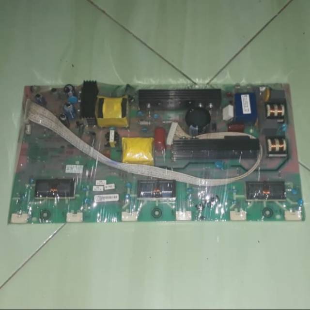 Power Supply PSU Polytron PLM 32B51