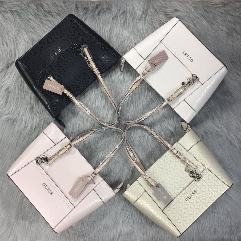 Guess Delaney Tote Holo