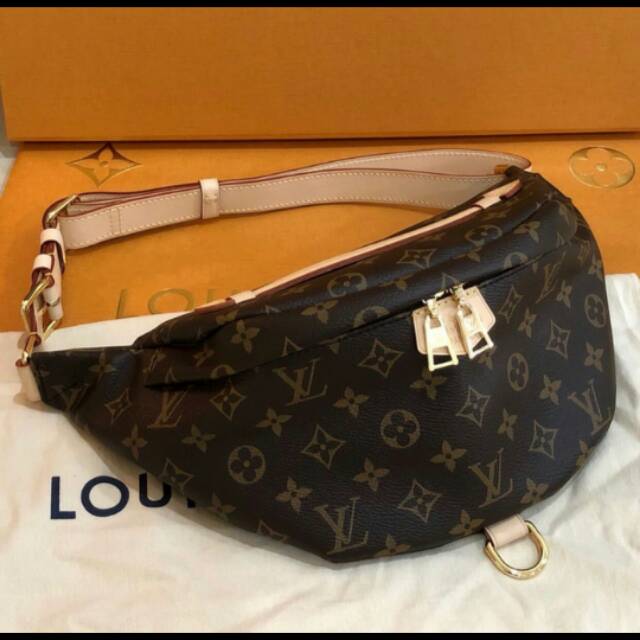 LV Louis Vuitton waist bags mirror