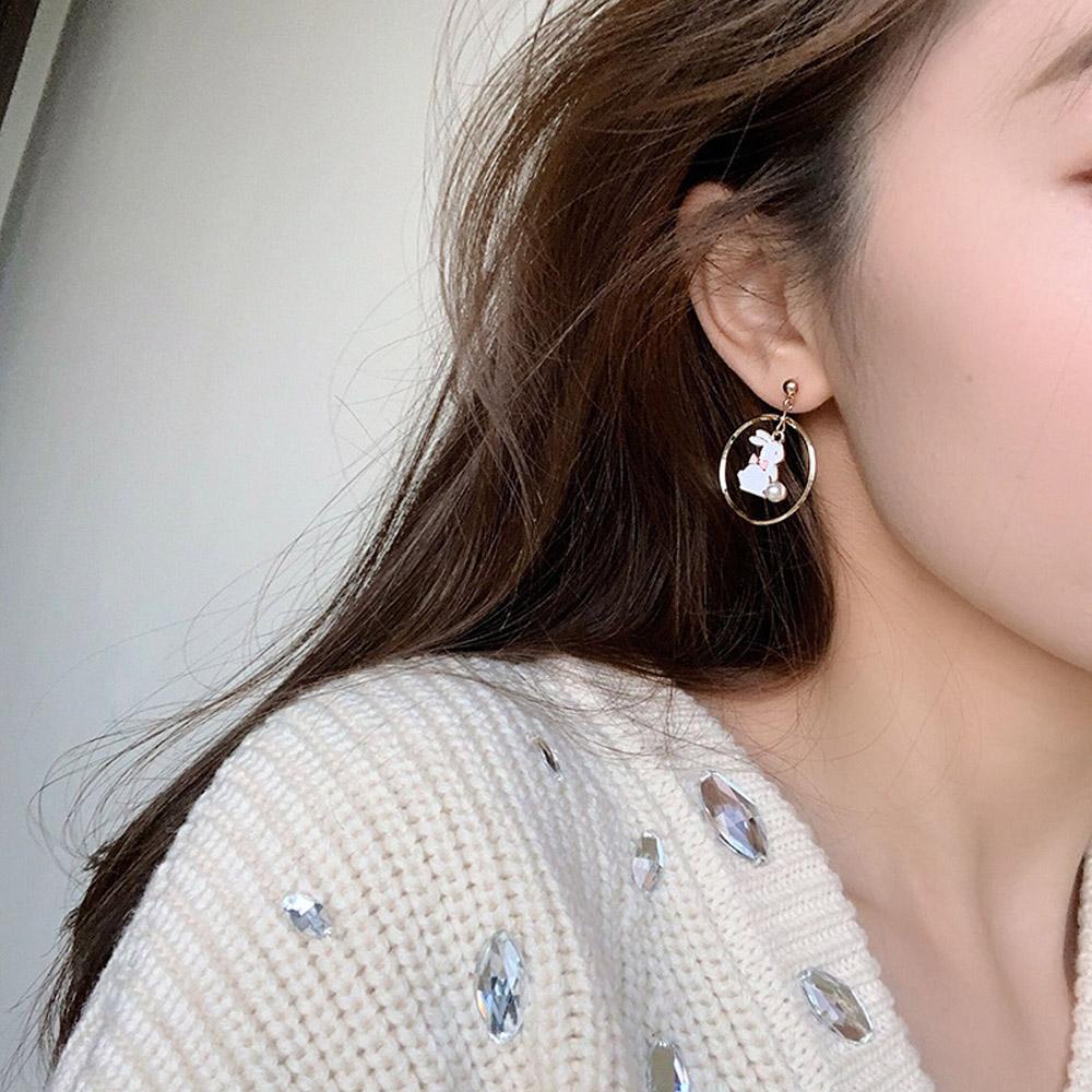 NEEDWAY Needway Anting Asimetris Manis Ins Pink Moon Korea Enamel