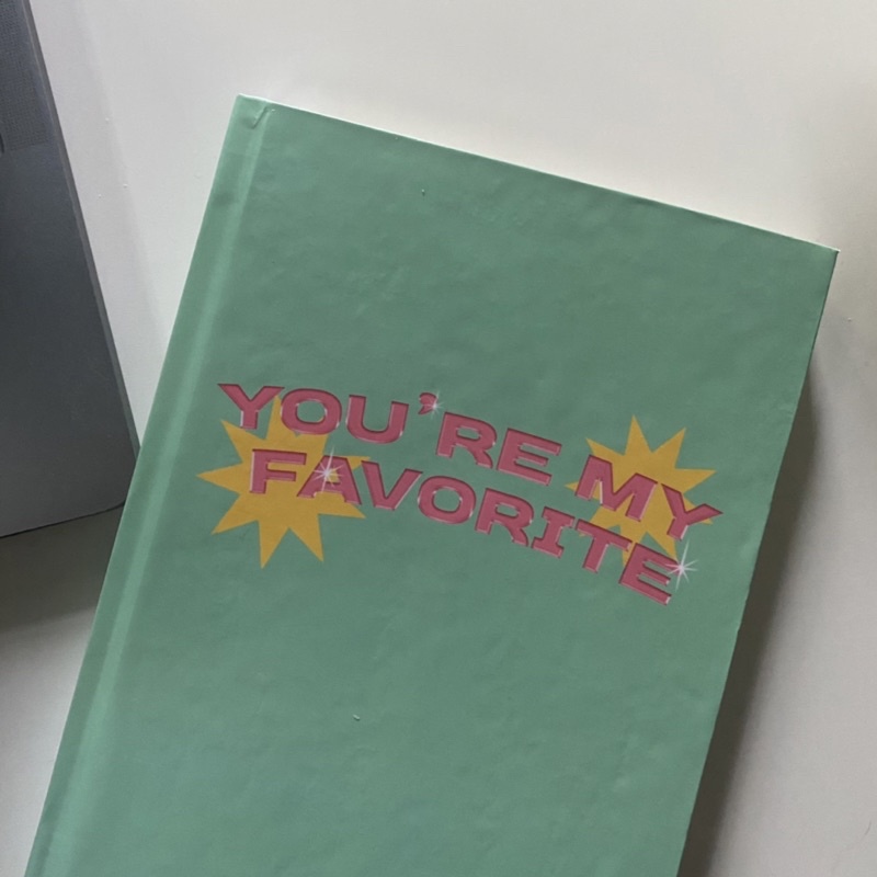 

You’re My Favorite Fangirling/Fanboying Diary (chat to buy)