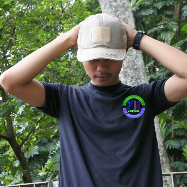 TOPI VELCRO POLOS CREAM