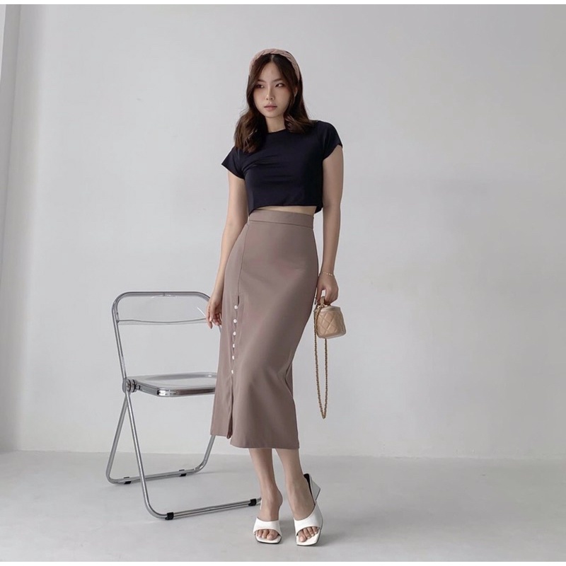 KIM MIDI SKIRT WITH SLIT PREMIUM KOREA - ROK FORMAL OR CASUAL MEWAH - SKIRT 3/4 - ROK KONDANGAN - OFFICE LOOK - ROK KANTORAN - HADIAH / KADO ULTAH WANITA