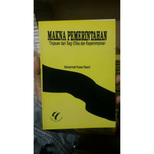 MAKNA PEMERINTAHAN (TINJAUAN DARI SEGI KEPEMIMPINAN)