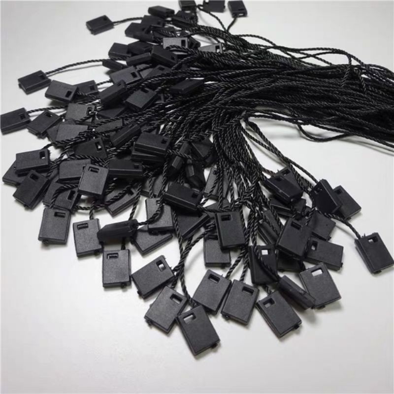

tali hangtag kotak hitam