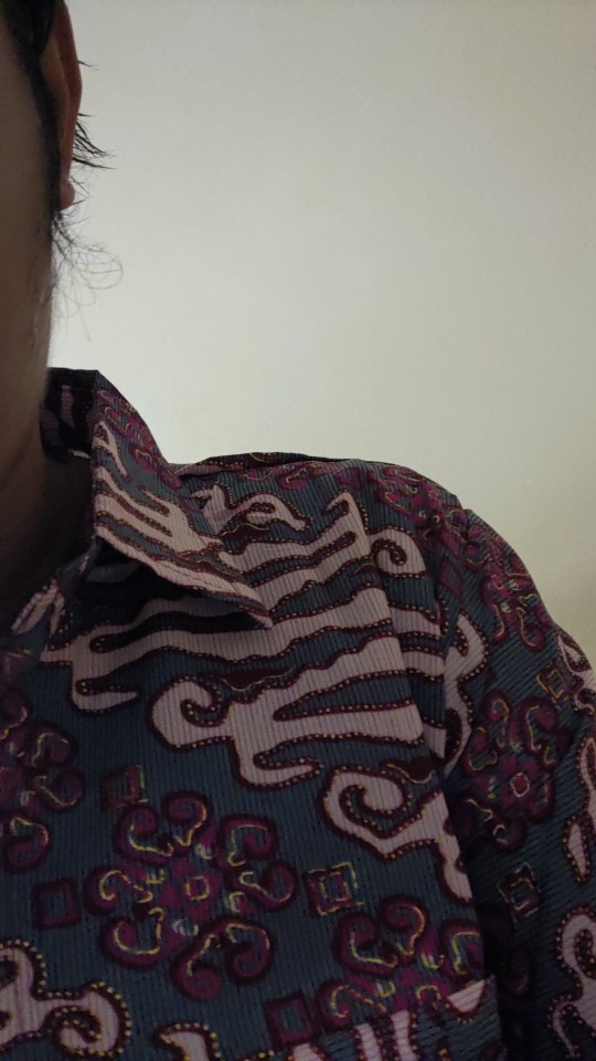 Lembayung.id / Kemeja Batik Lengan Panjang Lereng Pink