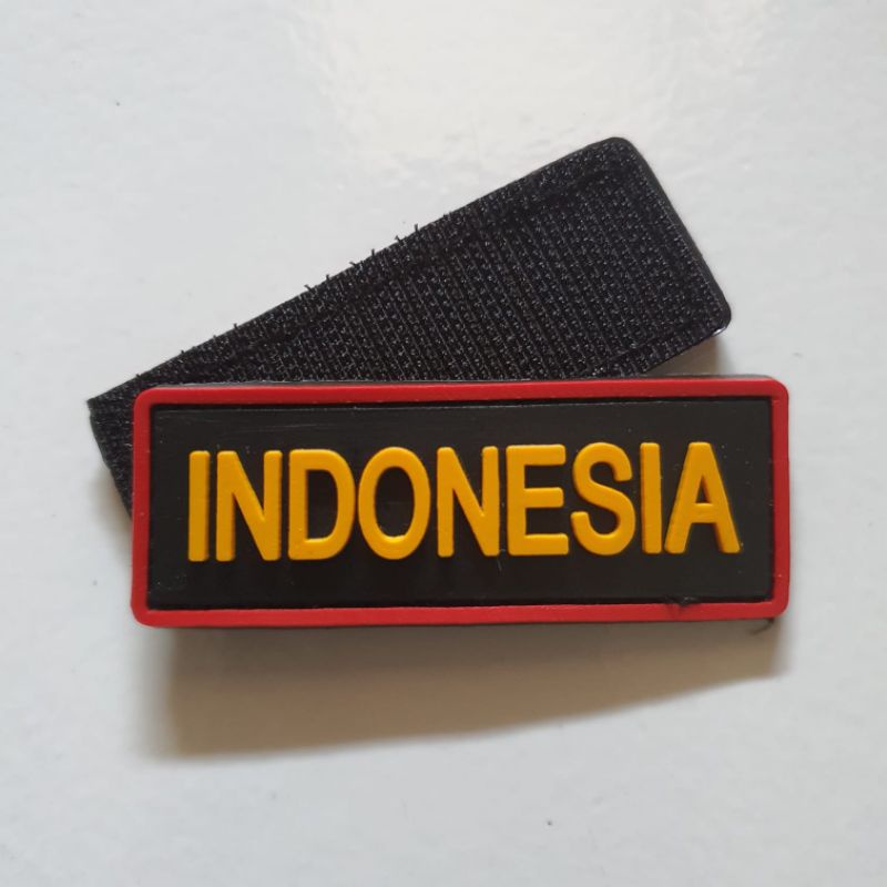 patch rubber logo tulisan indonesia kuning kecil / tempelan emblem karet velcro 3D