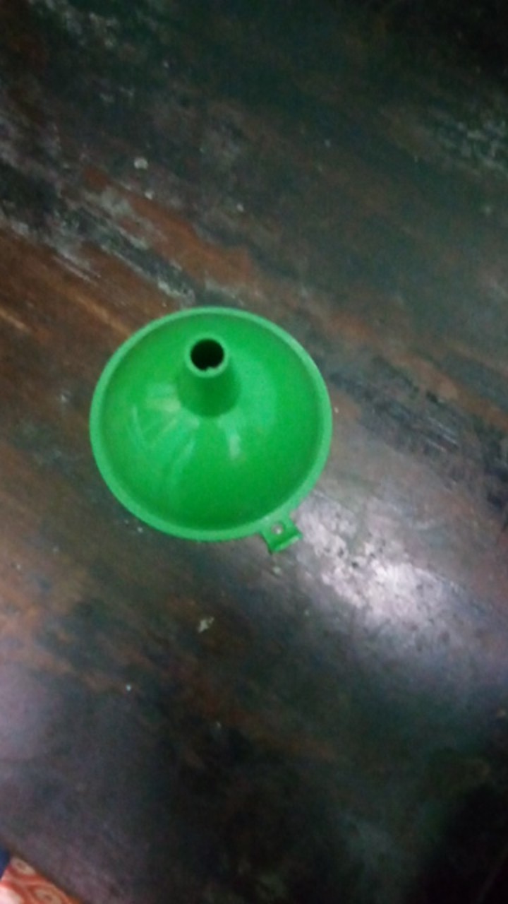 Corong Air / Corong Minyak / Corong Dapur Serbaguna 25cm ( 25 Cm )