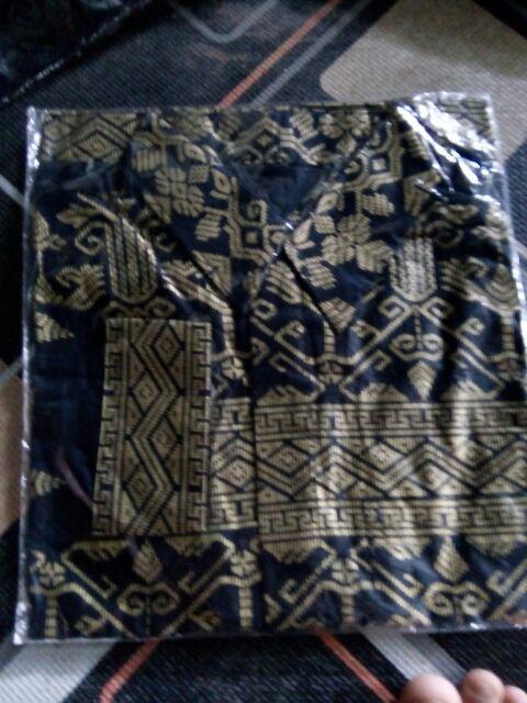 Kemeja Anjani Emas