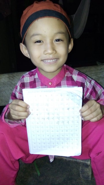 Ecer Kaos Abstrak, Motif Banyak, Kaos Wayang, Kaos Jogja, Kaos Batik, Kaos Pekalongan, Kaos Dewasa