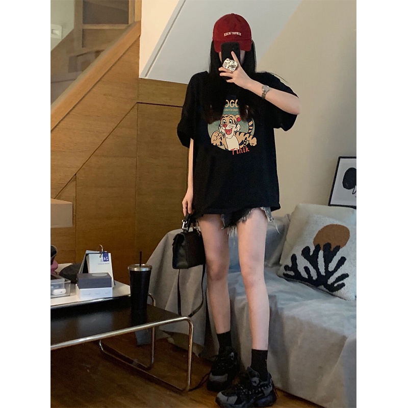 kaos atasan wanita tiger anime graphic printing tee korean style lengan pendek import hitam kaos